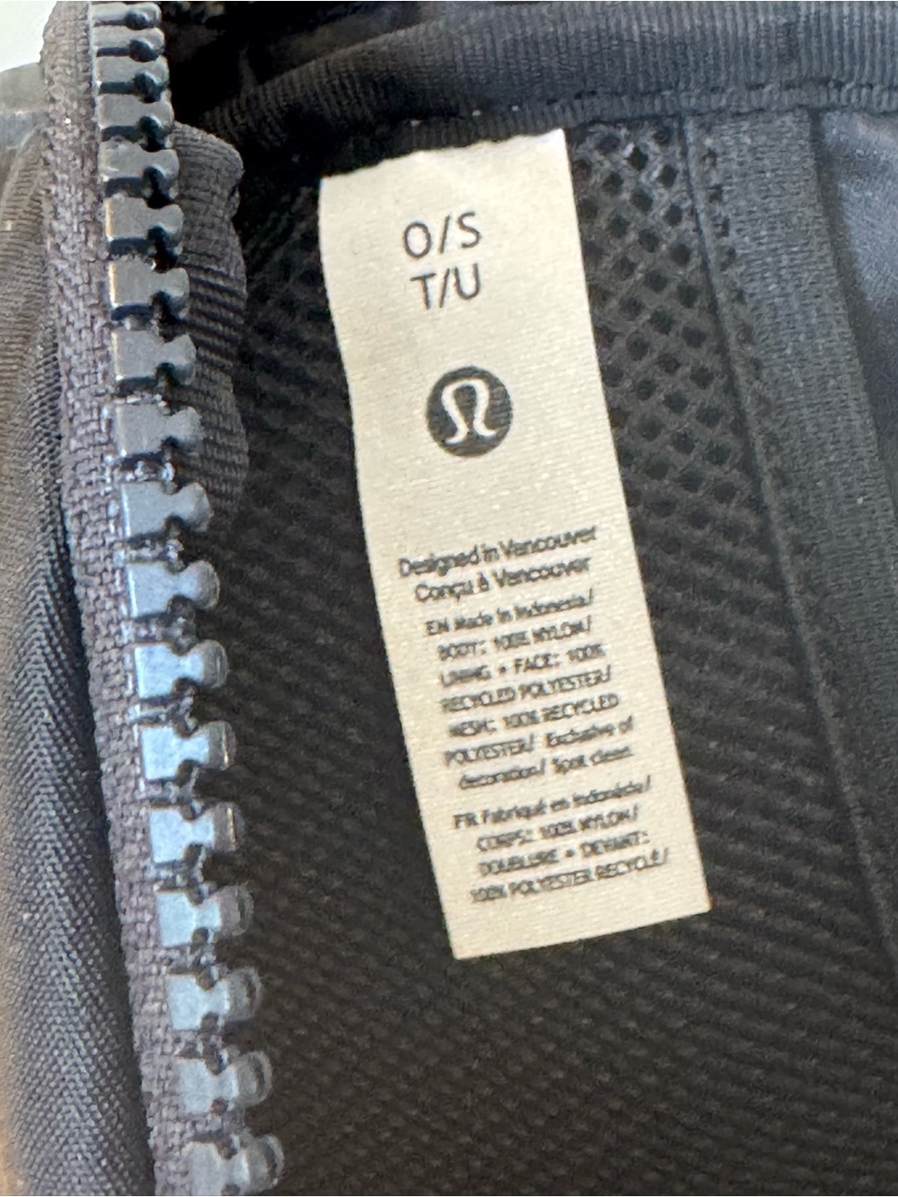 Lululemon Black Everywhere Belt Bag - Picture 13 of 13